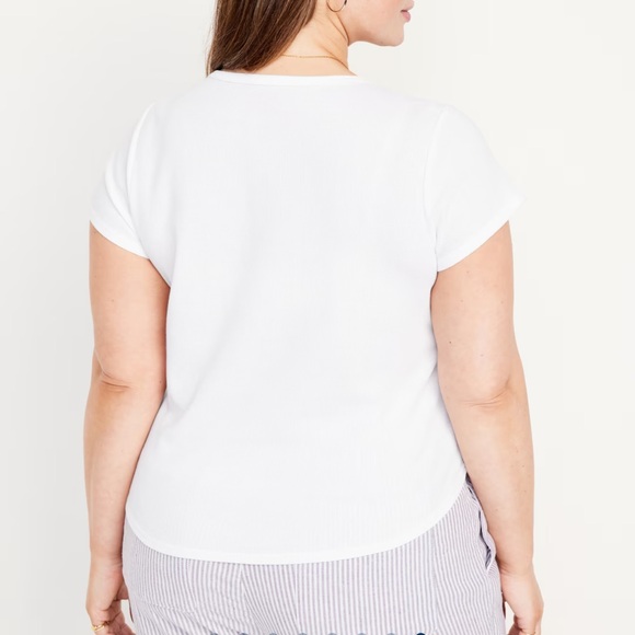 NWT OLD NAVY Short-Sleeve Waffle-Knit Henley Top Color: White Lilies Product - Picture 8 of 9